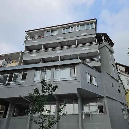 Cigdem & Pub מלון טרמל